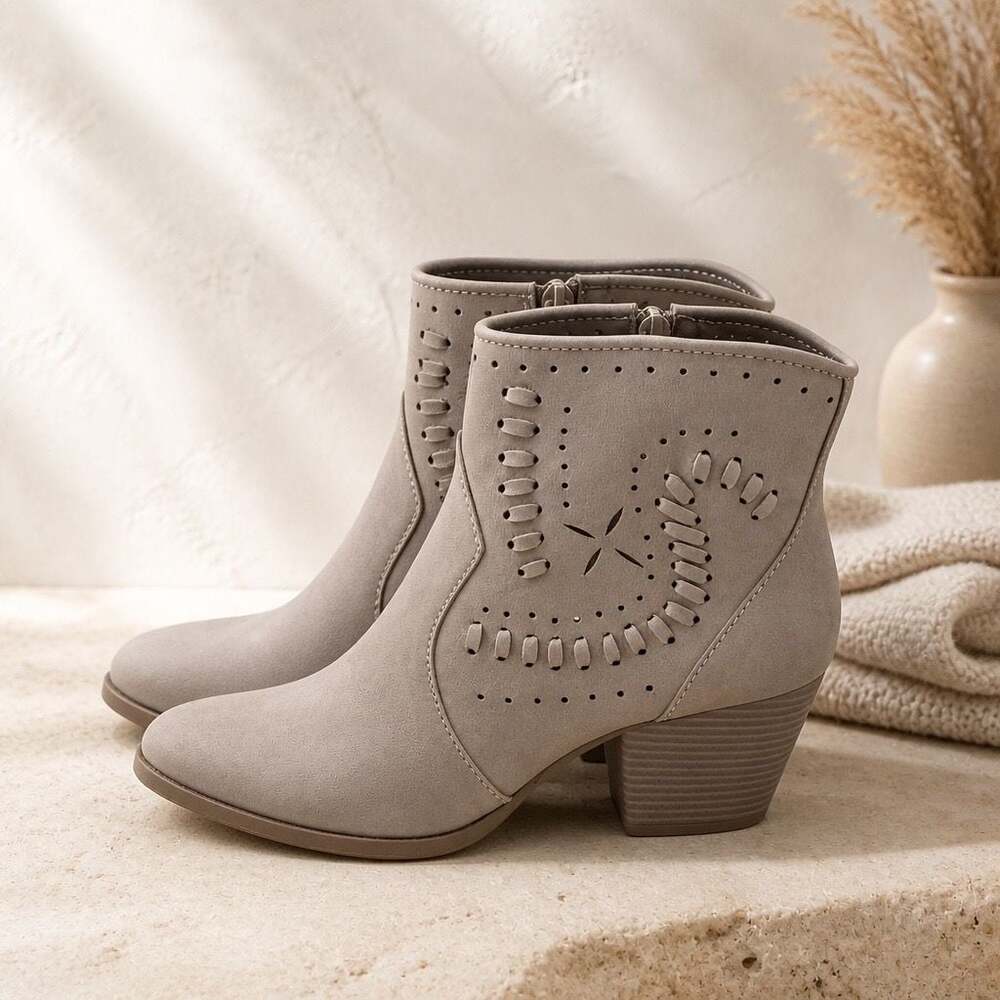 Restricted Women's Size 7 Gray Western Cutout Ankle Boots item #170